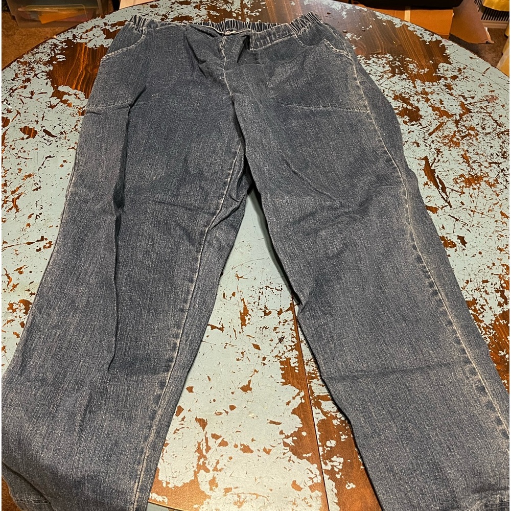 Stretchy, white-washed, jeans